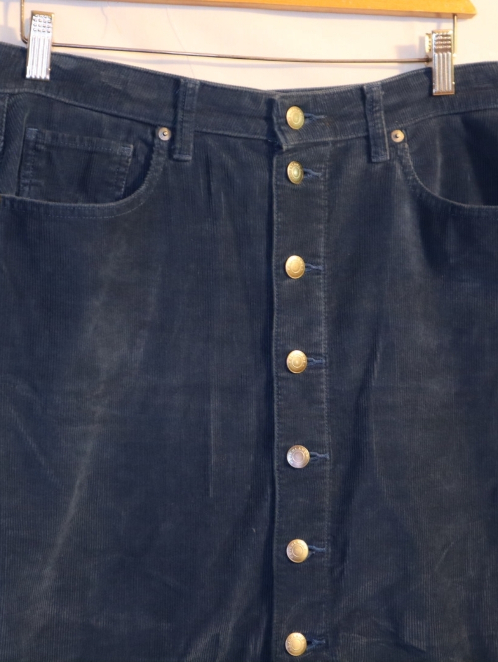 Everlane Skirt Womens  Baby Blue Button Front Corduroy Straight Pockets Midi 30 - Picture 7 of 11